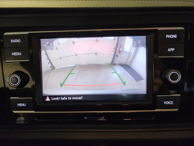 Used 2024 Volkswagen Jetta SE FWD image 25