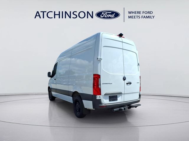Used 2025 Mercedes-Benz Sprinter 2500 image 7