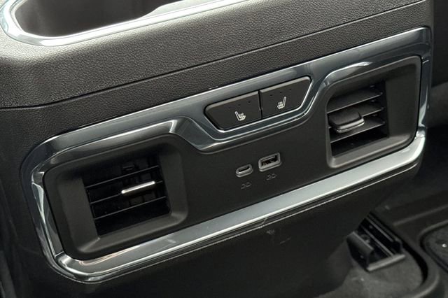 New 2026 GMC Sierra 1500 Denali w/ Denali Reserve Package image 14