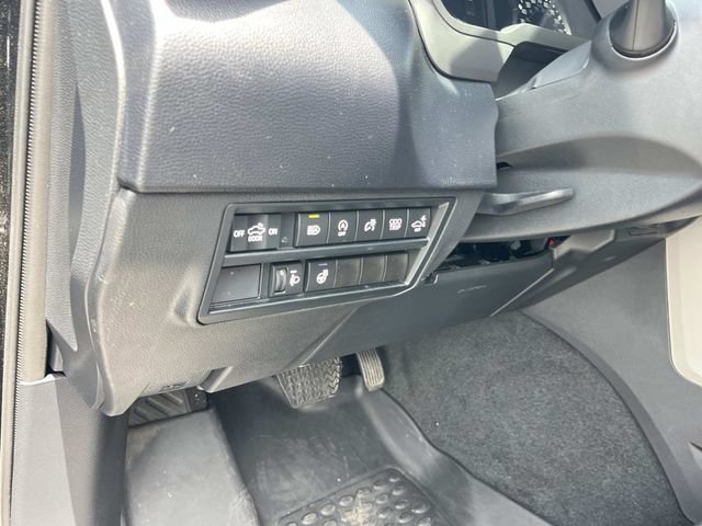 Used 2024 Toyota Tundra SR5 w/ SR5 Premium Package AWD/4WD image 35