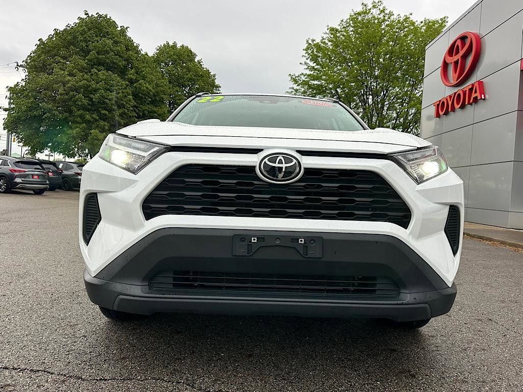 Certified 2022 Toyota RAV4 XLE w/ Convenience Package AWD/4WD image 8