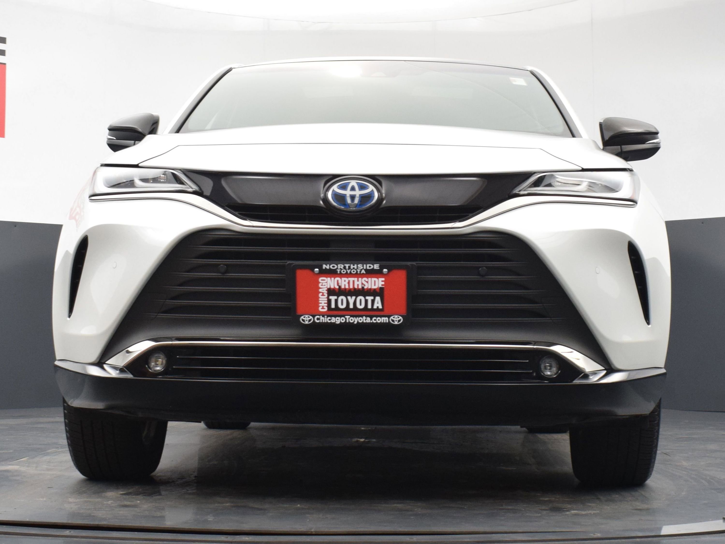 Used 2023 Toyota Venza Nightshade AWD/4WD image 36