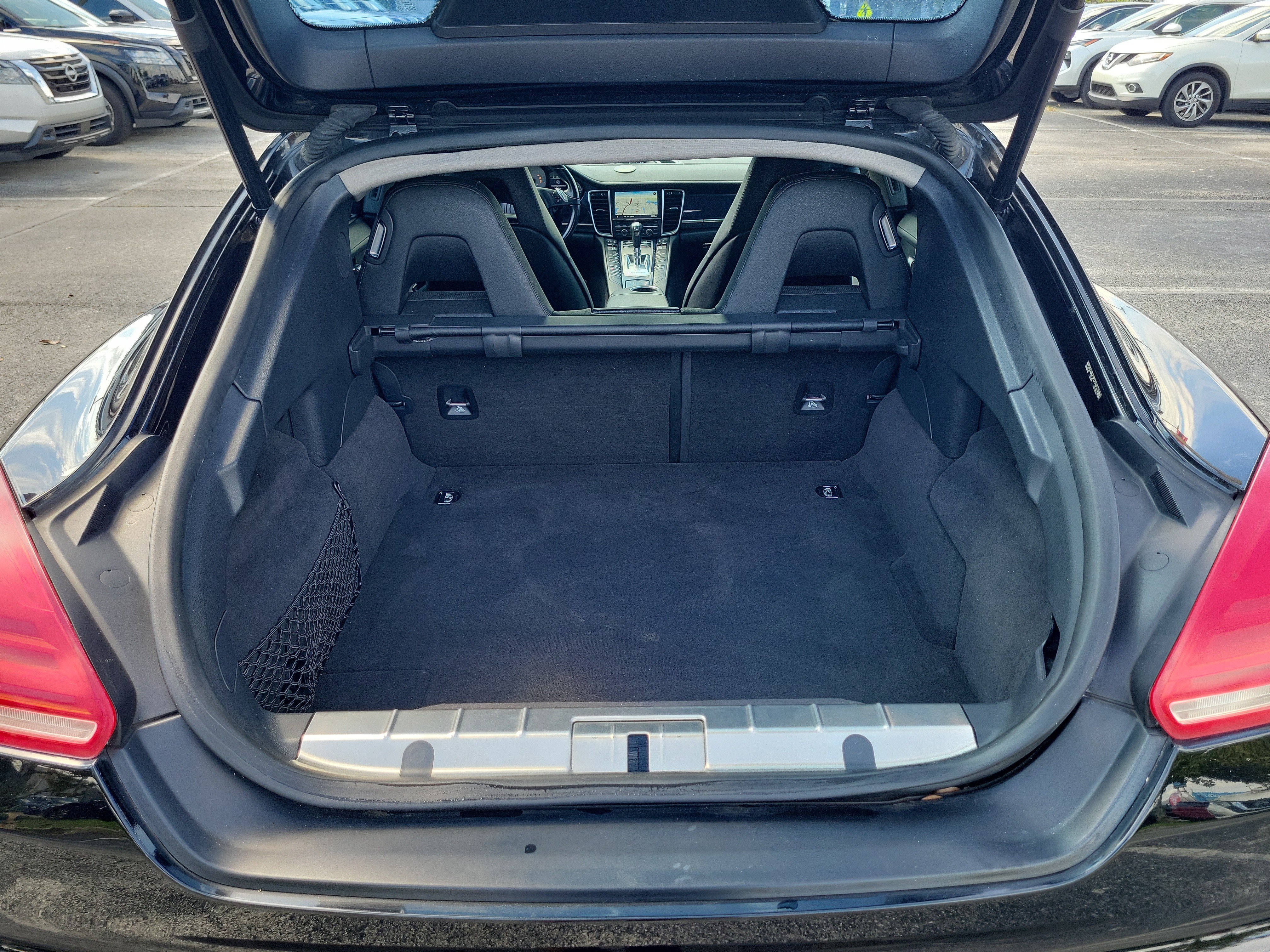 Used 2015 Porsche Panamera S RWD image 6