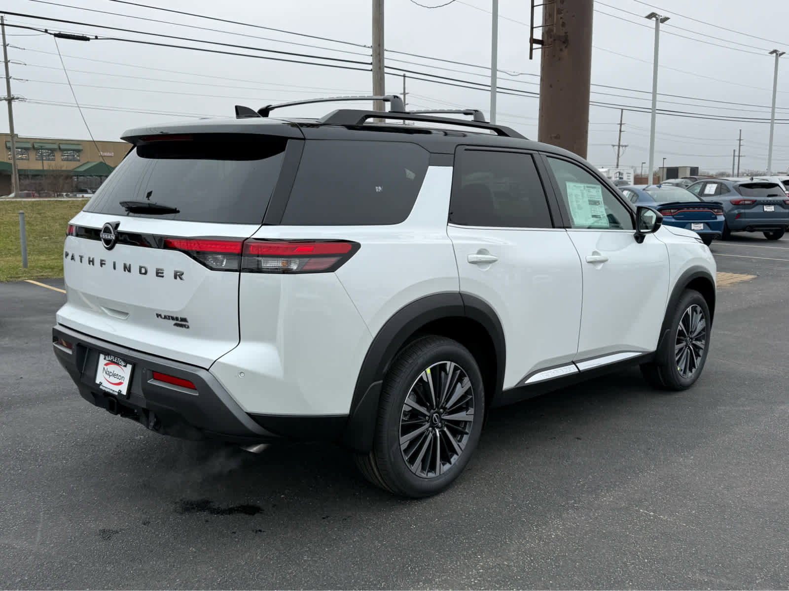 New 2026 Nissan Pathfinder Platinum image 5