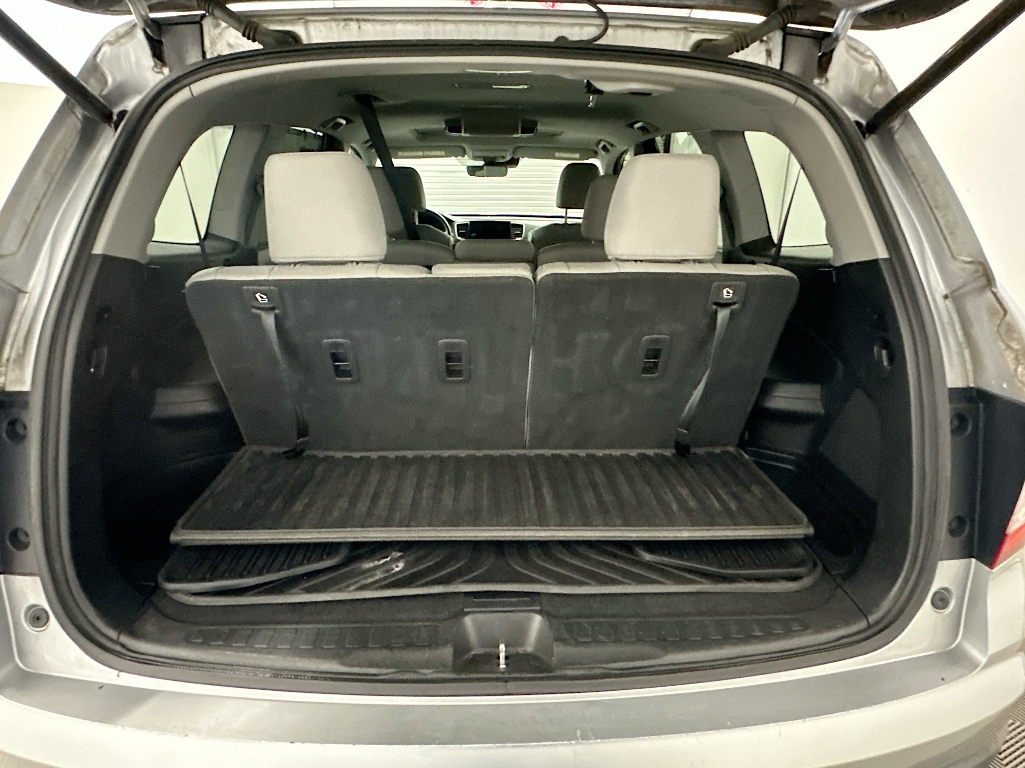 Used 2019 Honda Pilot Touring image 32