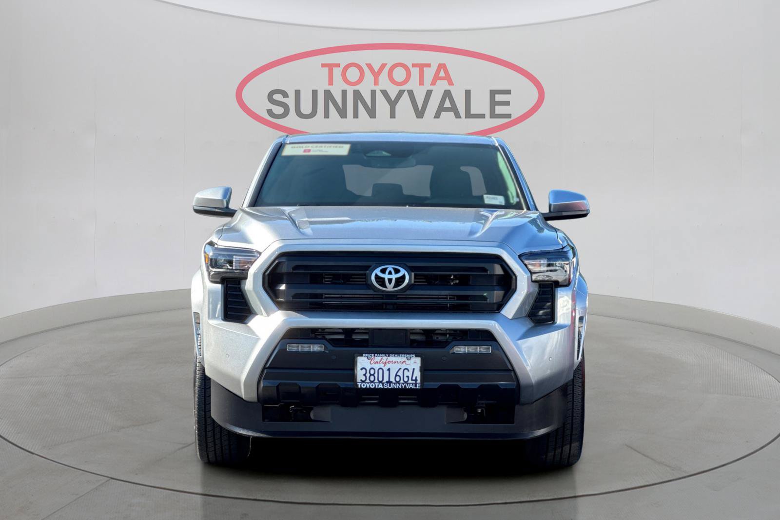 Certified 2025 Toyota Tacoma SR5 w/ SR5 Upgrade Package AWD/4WD image 12