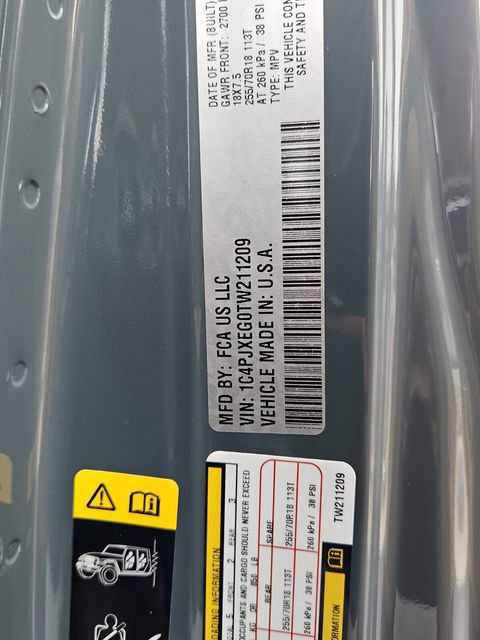 New 2026 Jeep Wrangler Unlimited Sahara AWD/4WD image 29