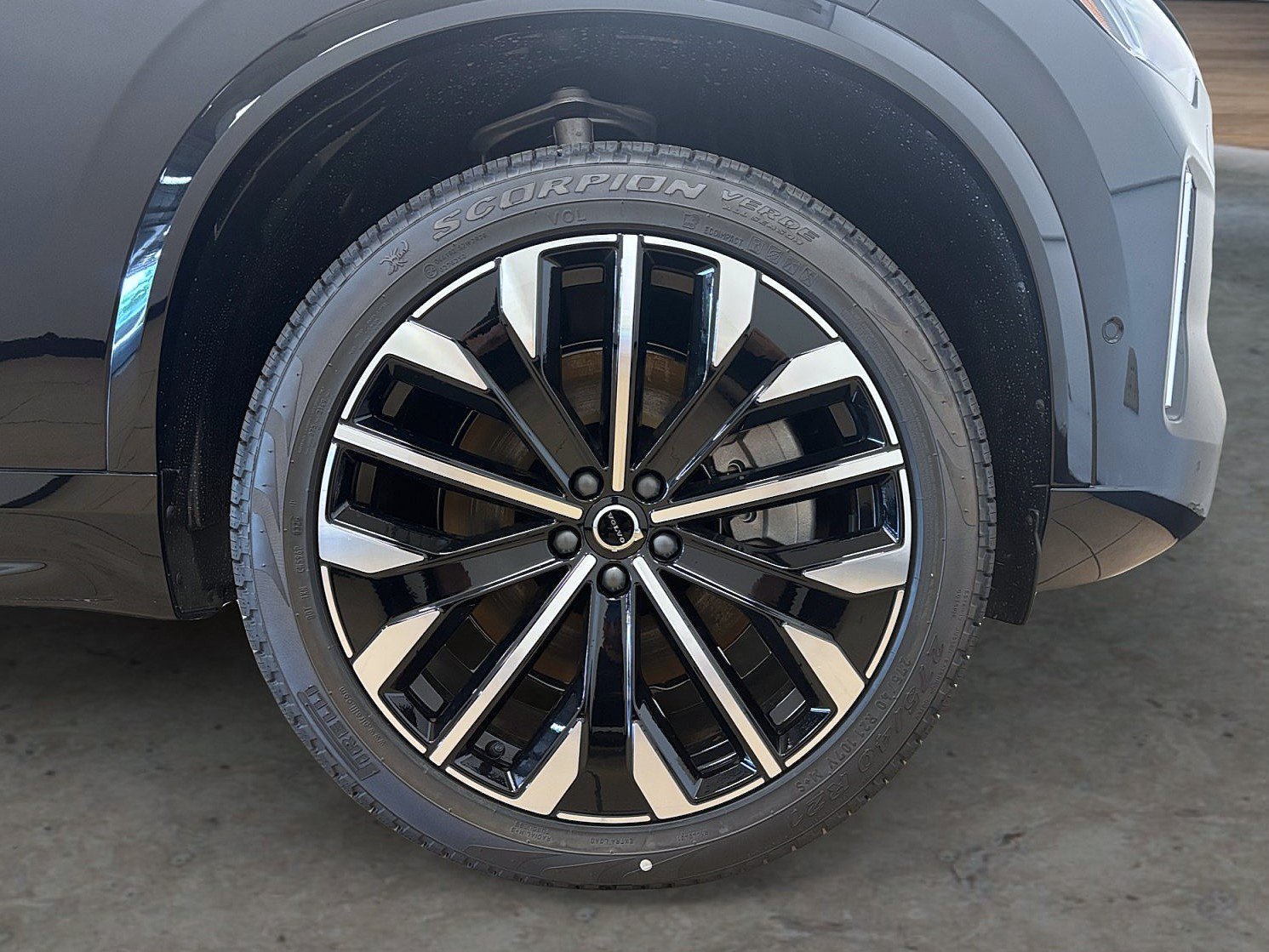 New 2026 Volvo XC90 T8 Ultra w/ Protection Package AWD/4WD image 45