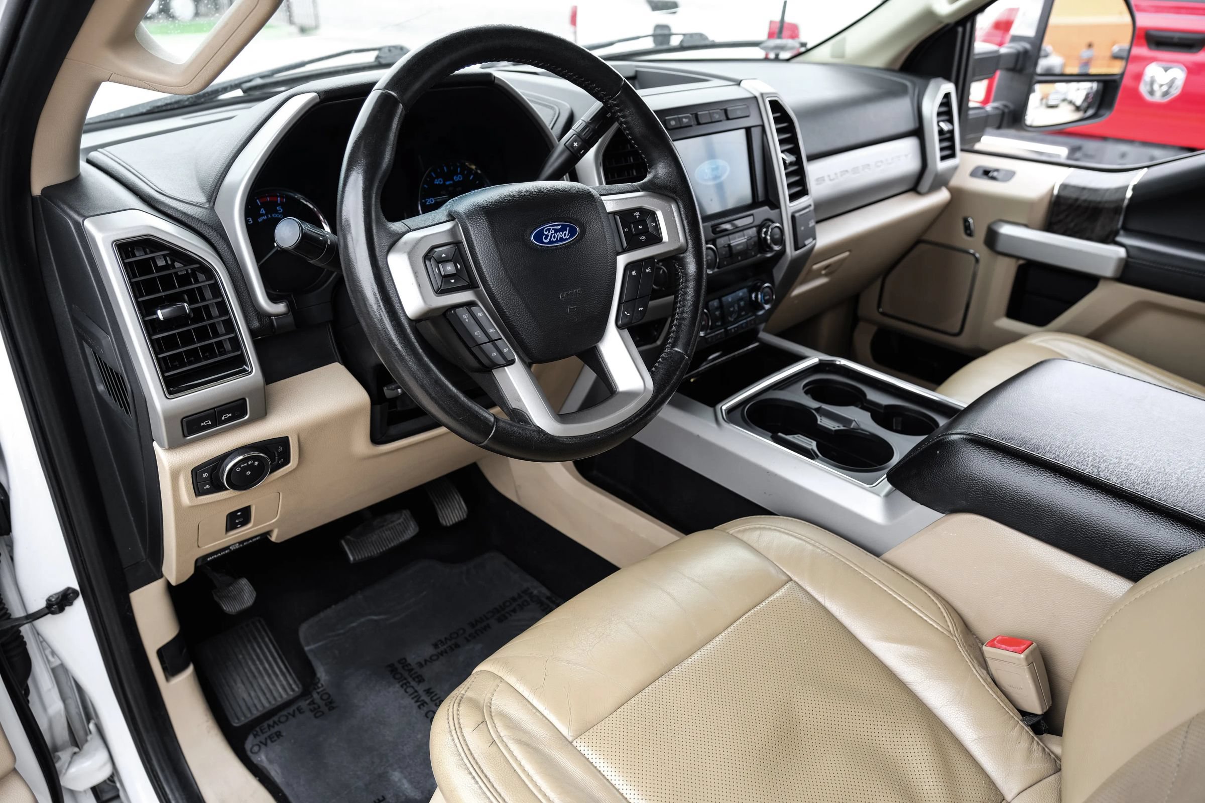Used 2019 Ford F250 Lariat w/ Chrome Package AWD/4WD image 6