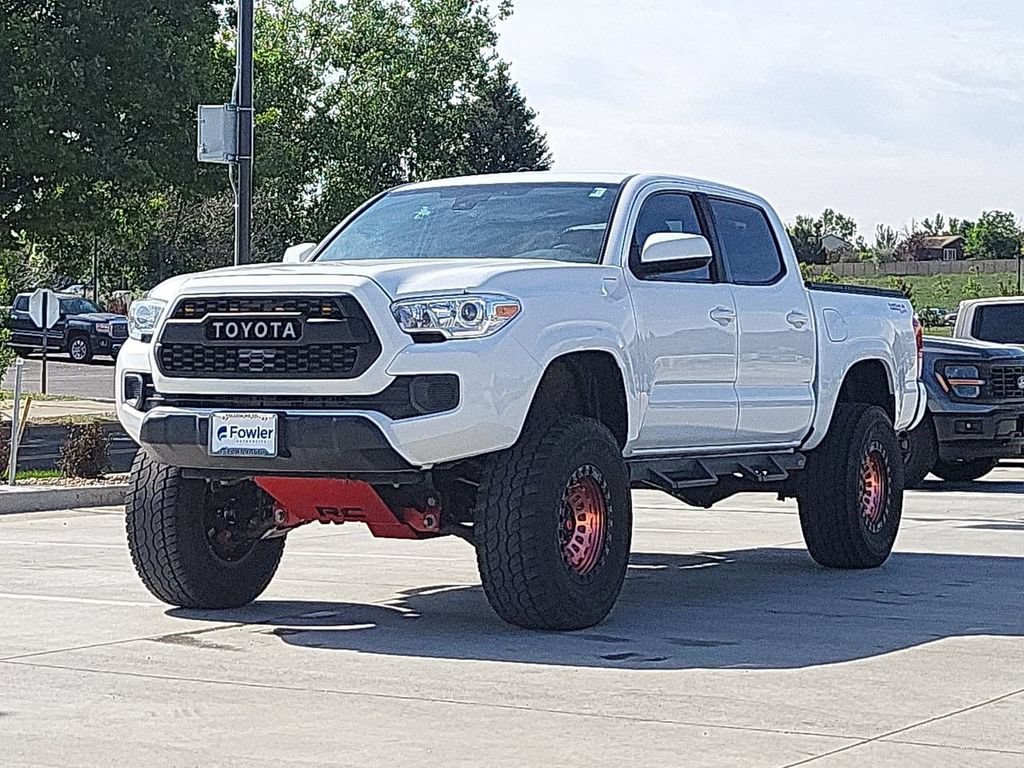 Used 2019 Toyota Tacoma SR AWD/4WD image 4