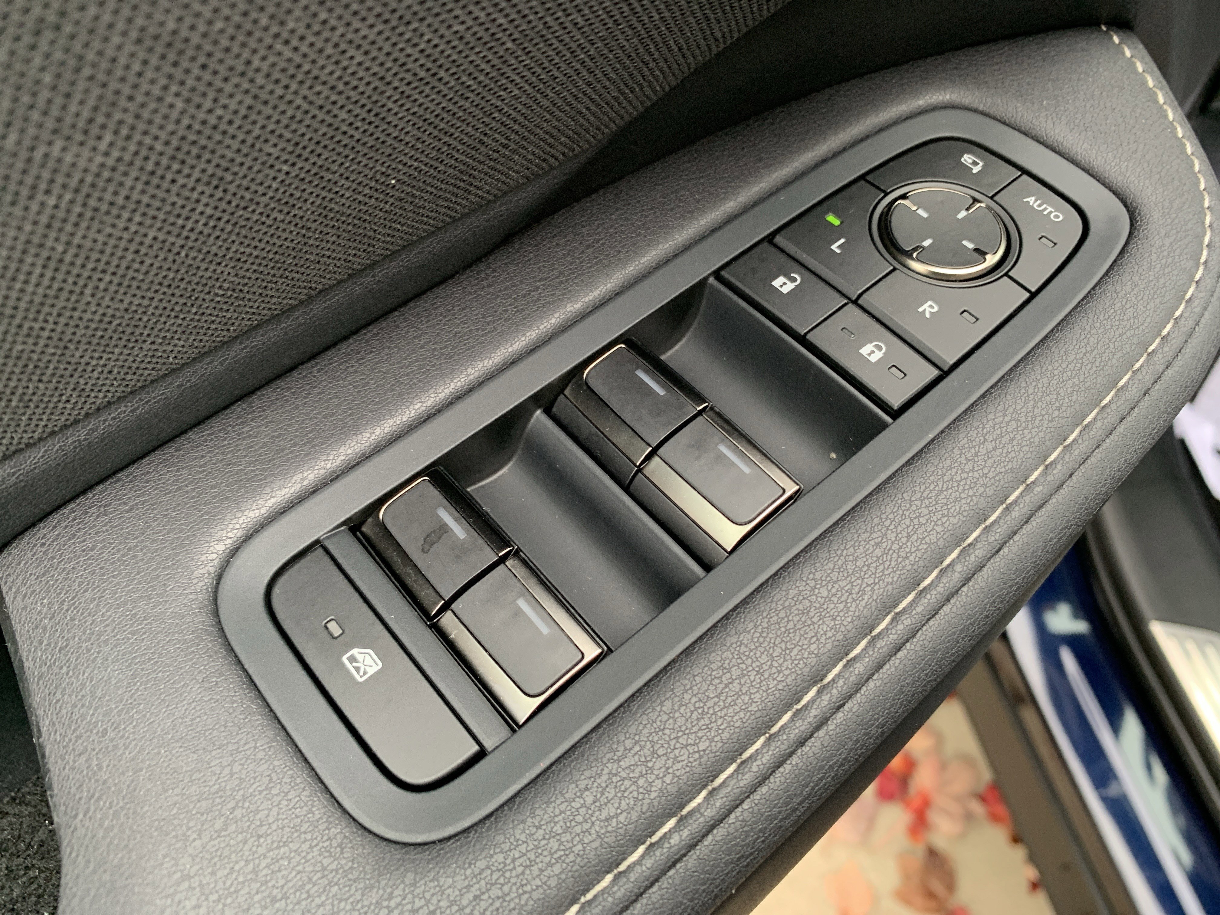 Used 2024 Lexus TX 500h AWD w/ Technology Package image 15