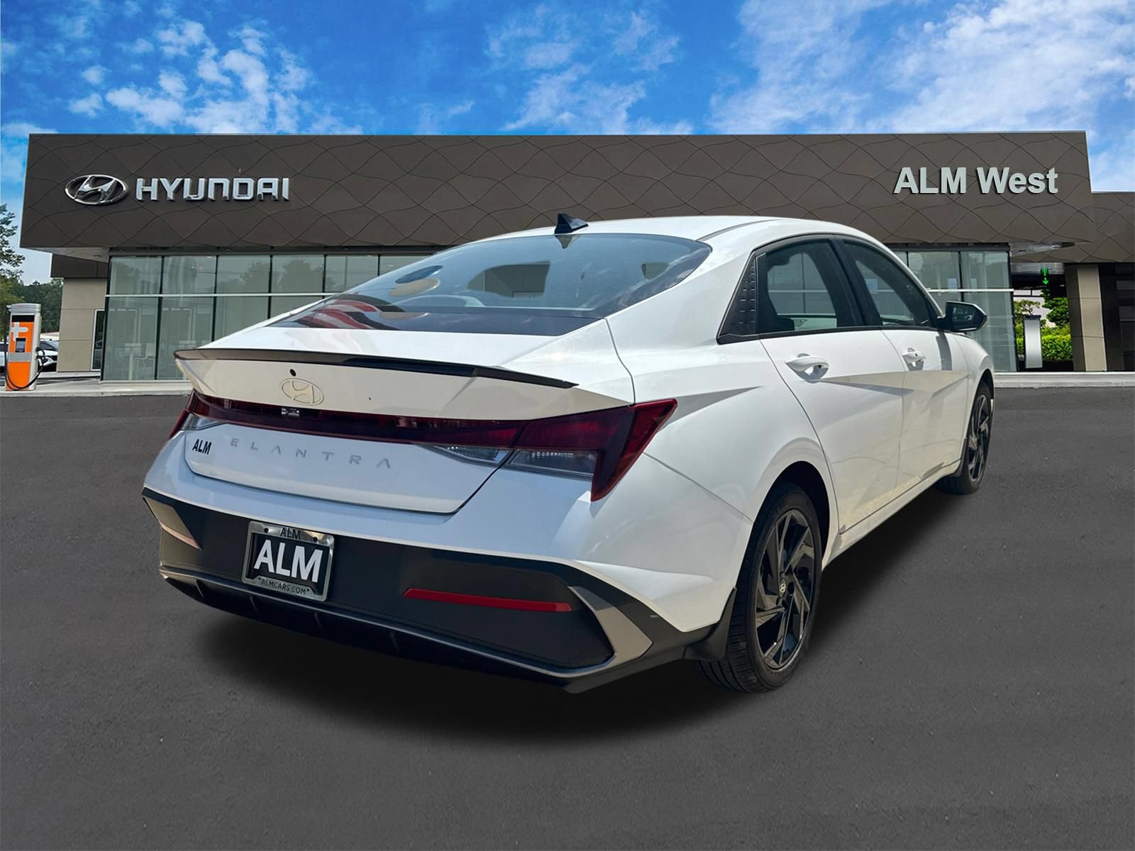Certified 2026 Hyundai Elantra Sport FWD image 5