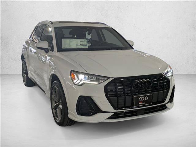 Certified 2025 Audi Q3 2.0T Premium w/ Black Optic Sport Package AWD/4WD image 6