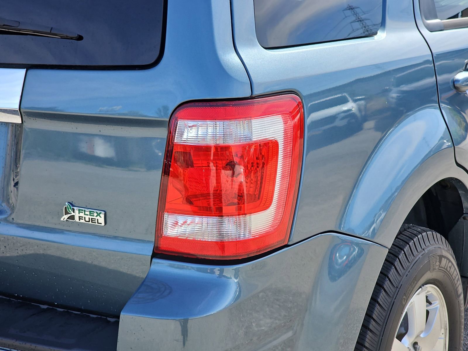 Used 2012 Ford Escape Limited image 11