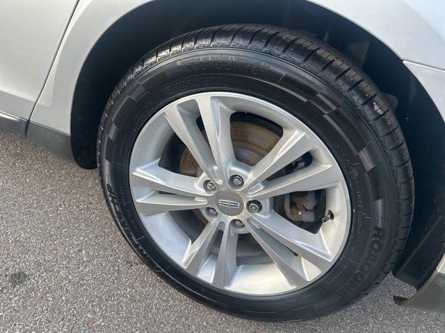 Used 2011 Lincoln MKS image 19