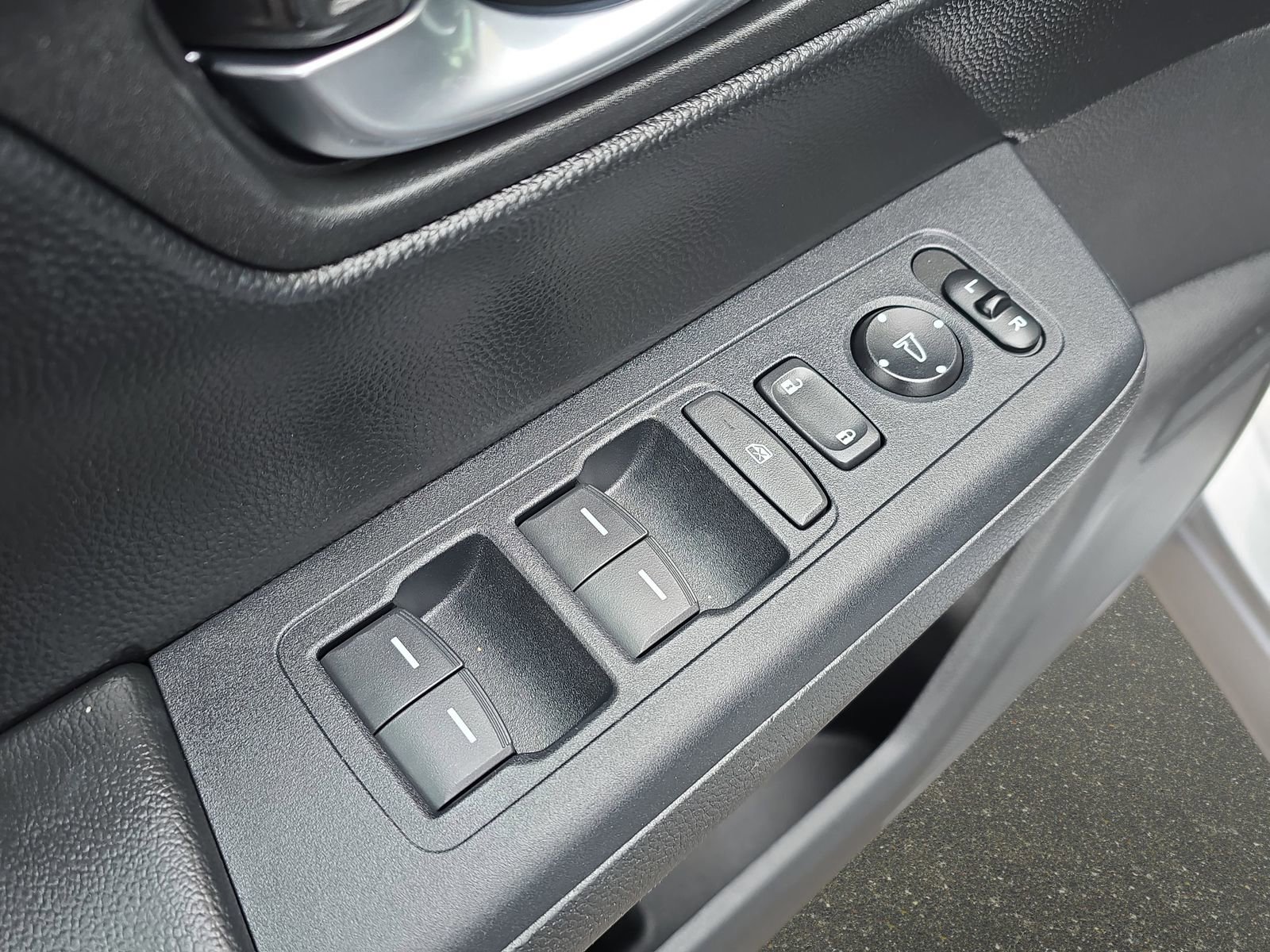 Certified 2024 Honda CR-V Sport-L image 25