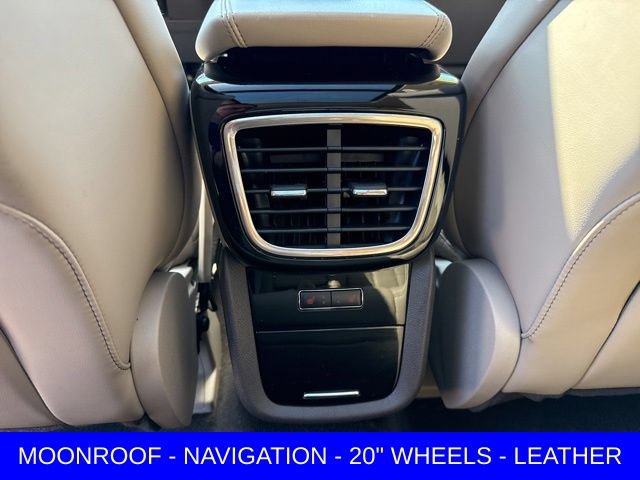 Used 2023 Lincoln Nautilus Reserve AWD/4WD image 15