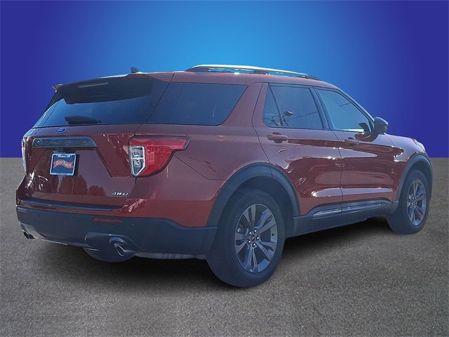 Certified 2024 Ford Explorer XLT w/ Equipment Group 202A image 4
