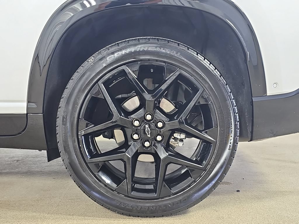 Certified 2024 Chevrolet Traverse RS w/ LPO, Floor Liner Package AWD/4WD image 41