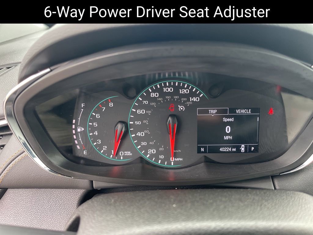 Used 2020 Chevrolet Trax LT w/ LT Convenience Package image 14