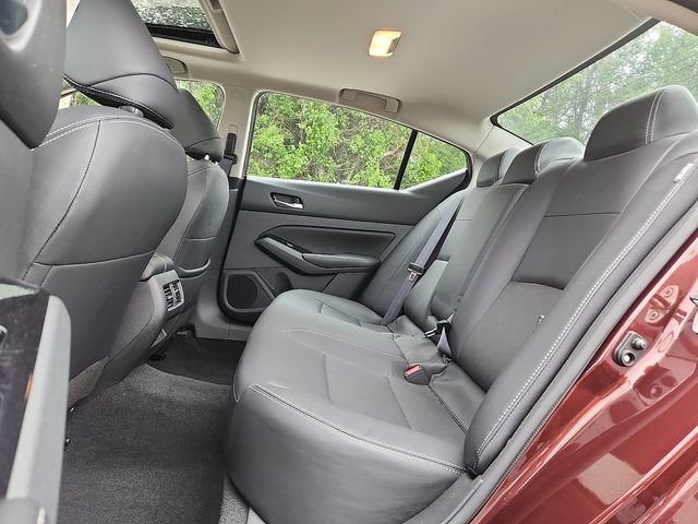Used 2023 Nissan Altima 2.5 SL AWD/4WD image 6