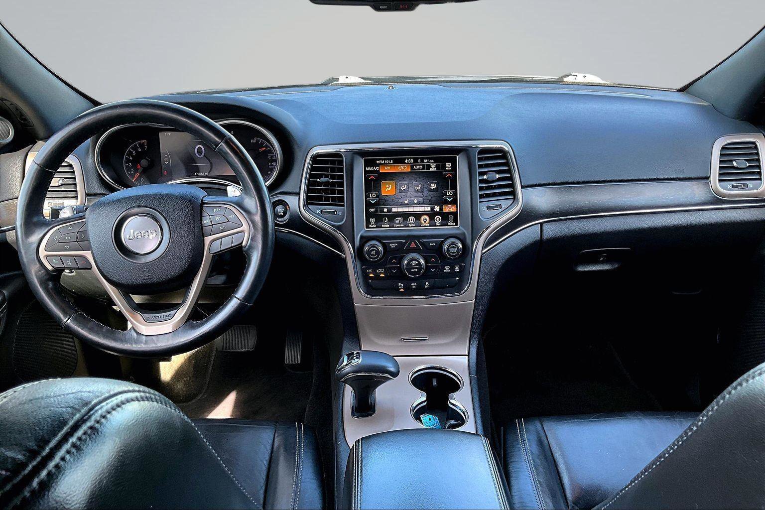 Used 2015 Jeep Grand Cherokee Limited AWD/4WD image 17