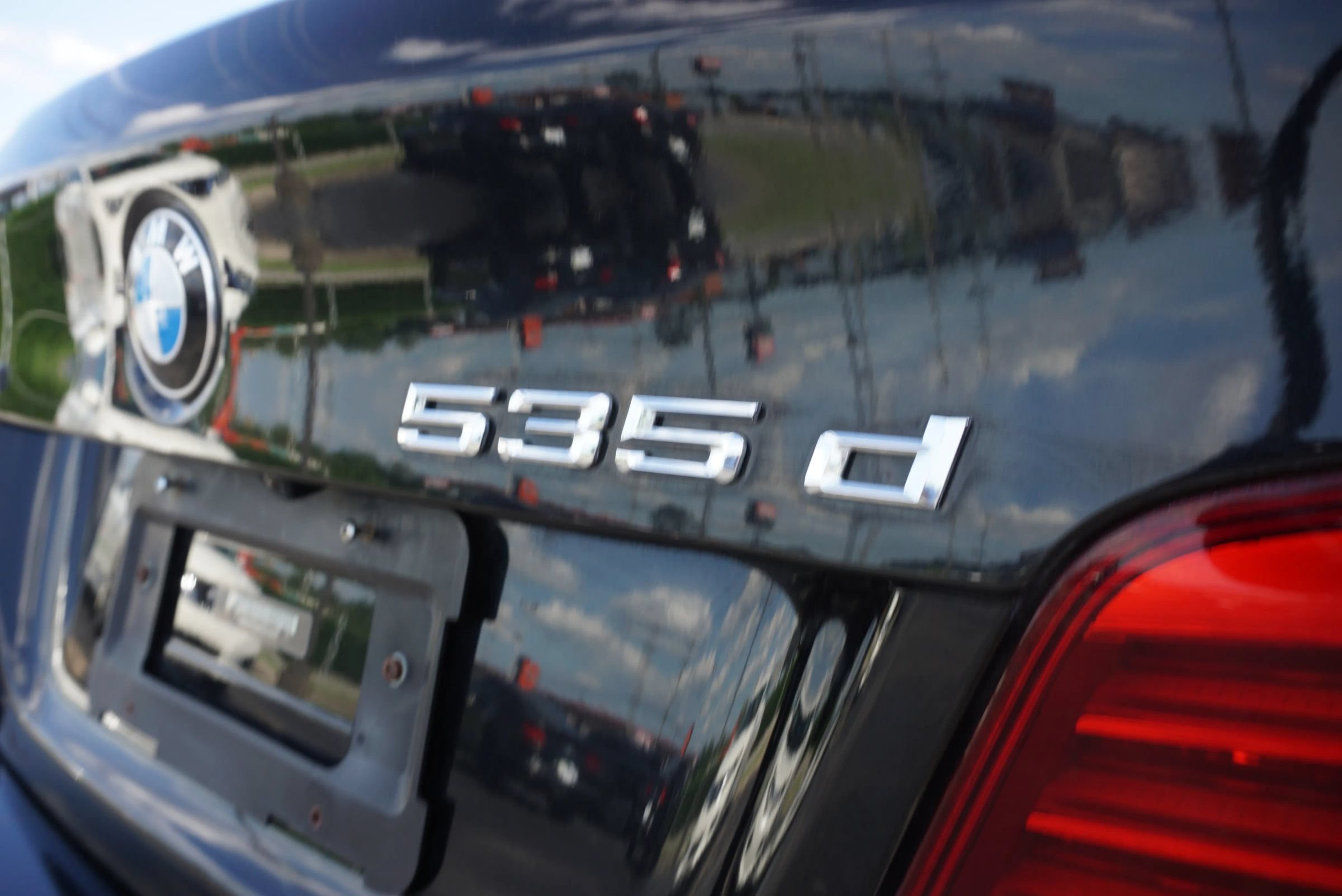 Used 2014 BMW 535d xDrive AWD/4WD image 10