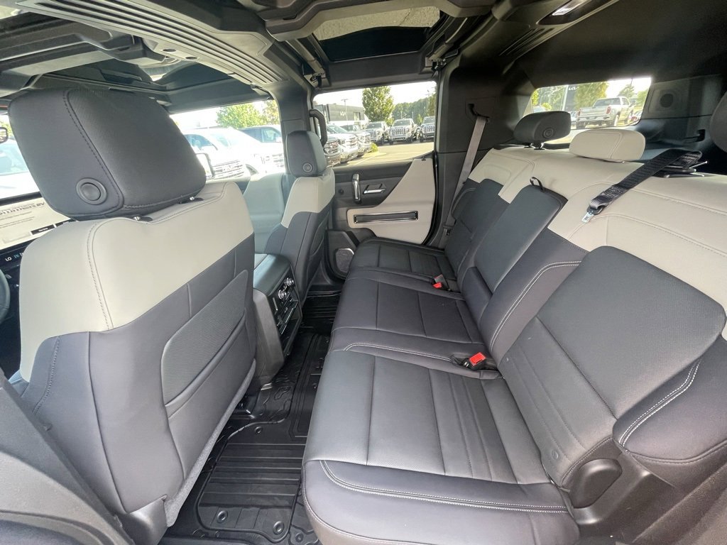 New 2026 GMC Hummer EV SUV image 28