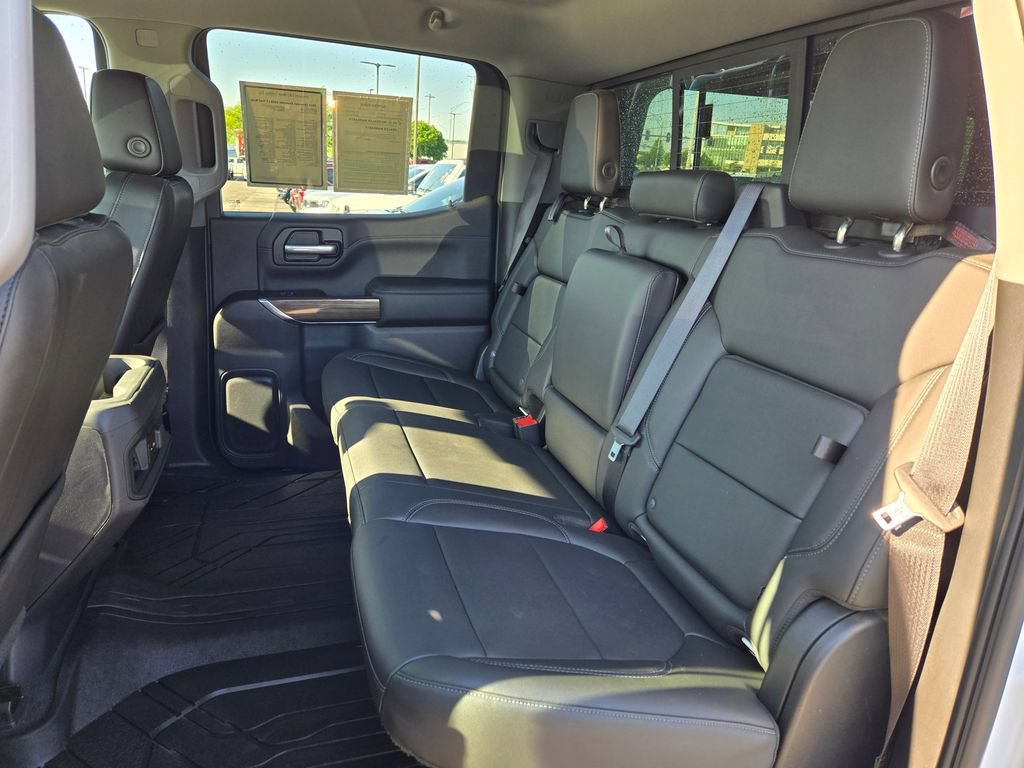 Used 2019 Chevrolet Silverado 1500 LT Trail Boss AWD/4WD image 29