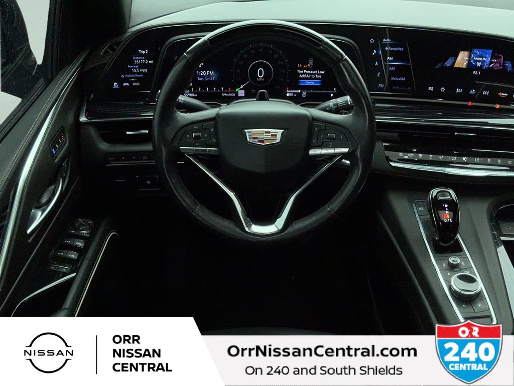 Used 2023 Cadillac Escalade ESV Sport w/ Touring Package AWD/4WD image 15