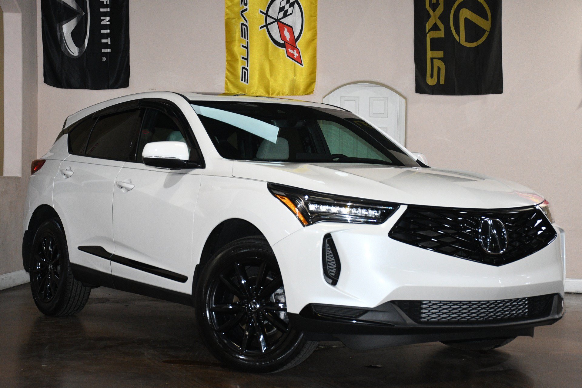 Used 2025 Acura RDX SH-AWD image 3