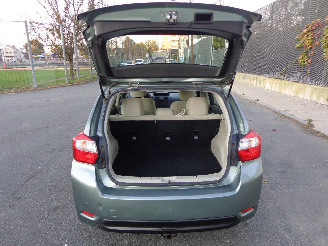 Used 2014 Subaru Impreza 2.0i image 28