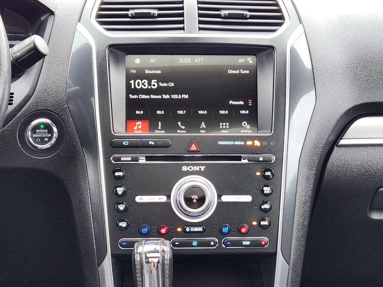 Used 2018 Ford Explorer Sport w/ Equipment Group 401A image 19