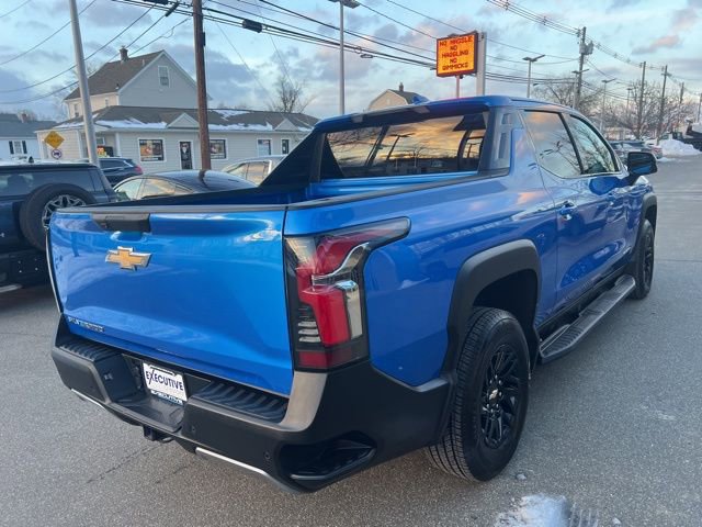 Used 2026 Chevrolet Silverado EV LT AWD/4WD image 6