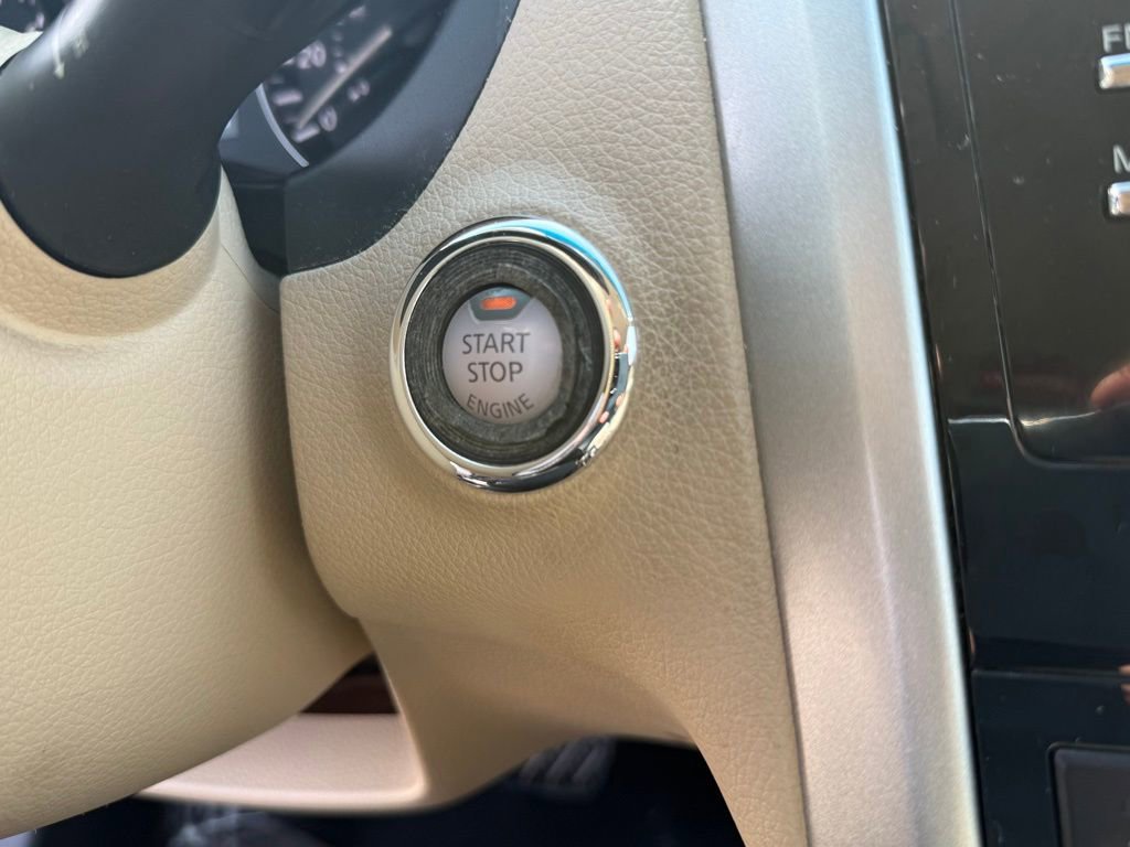 Used 2015 Nissan Altima 2.5 SV image 25