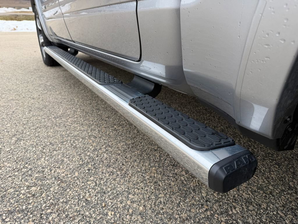 Used 2021 RAM 1500 Laramie image 15