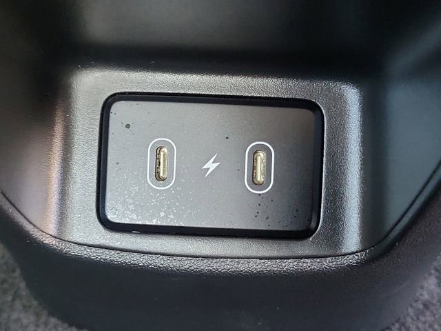 Certified 2025 Hyundai Elantra SE image 24