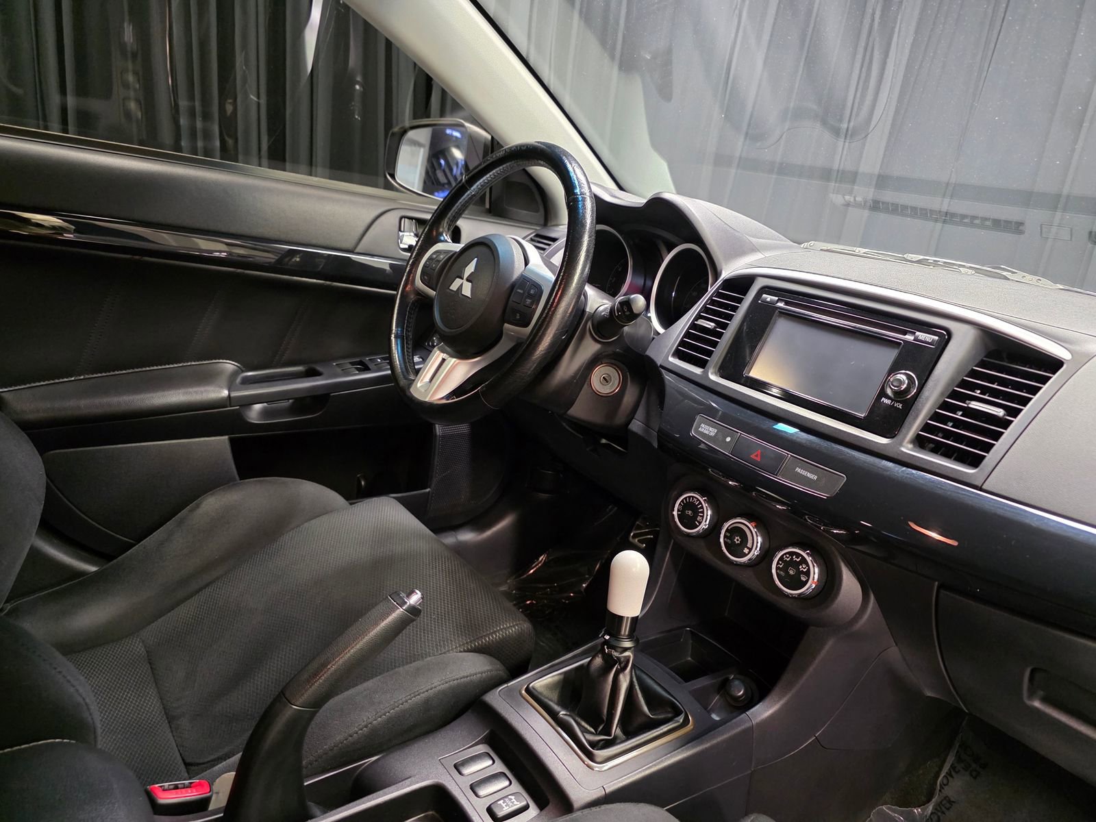 Used 2015 Mitsubishi Lancer Evolution GSR AWD/4WD image 38