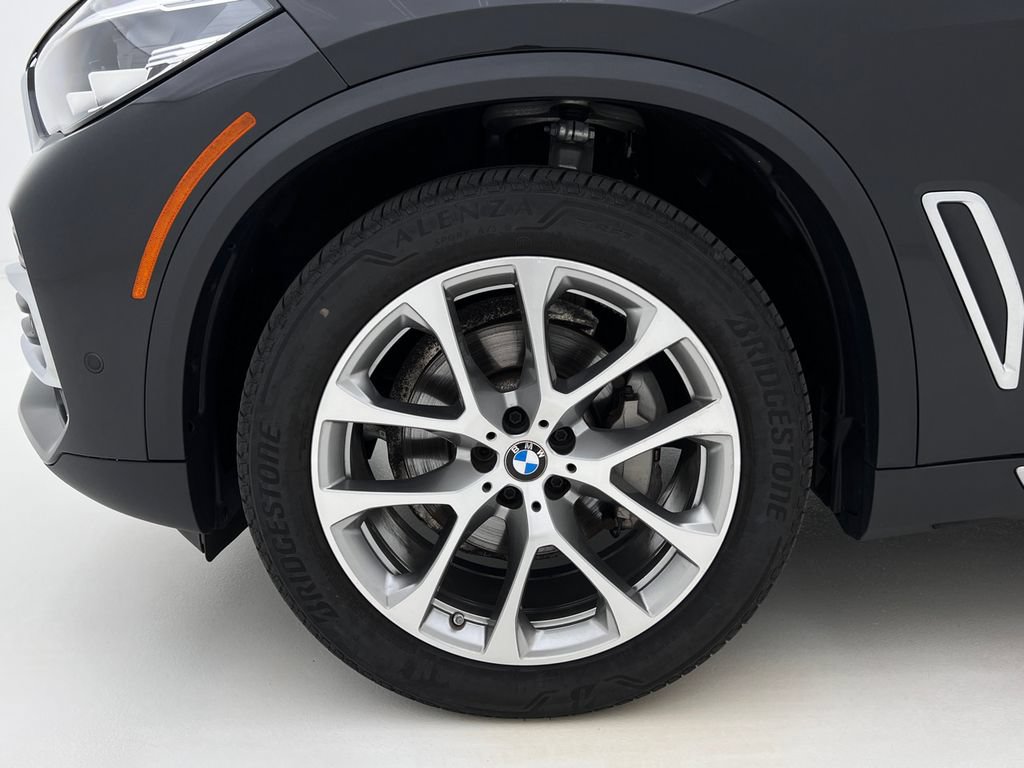 Used 2023 BMW X5 xDrive40i w/ Premium Package AWD/4WD image 27