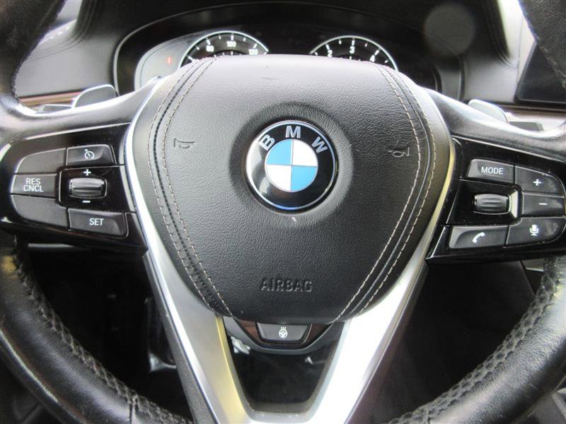Used 2018 BMW 540i xDrive image 14