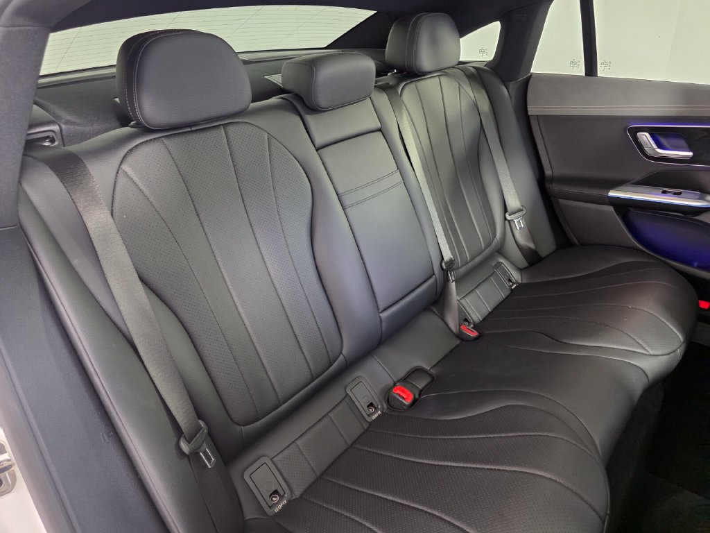 Certified 2023 Mercedes-Benz EQE 350+ 4MATIC Sedan image 27