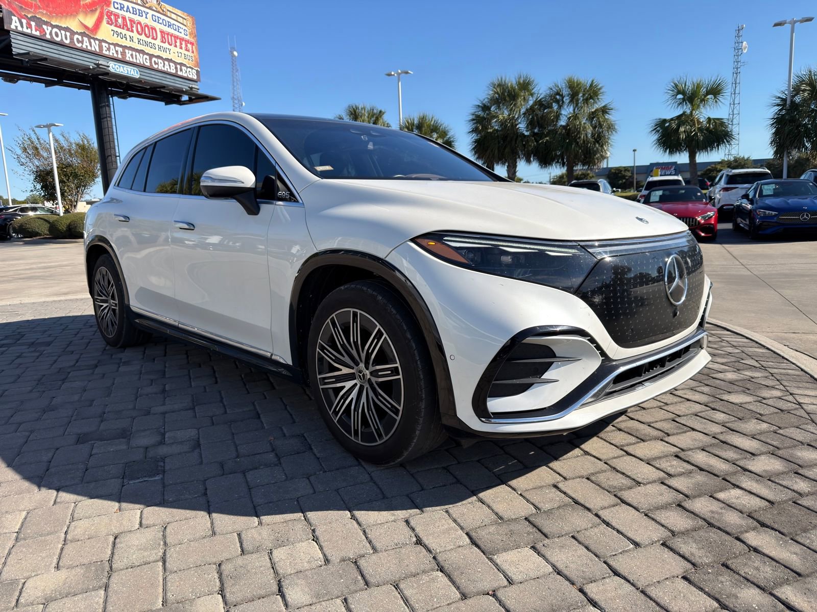 Certified 2023 Mercedes-Benz EQS 580 4MATIC SUV image 7