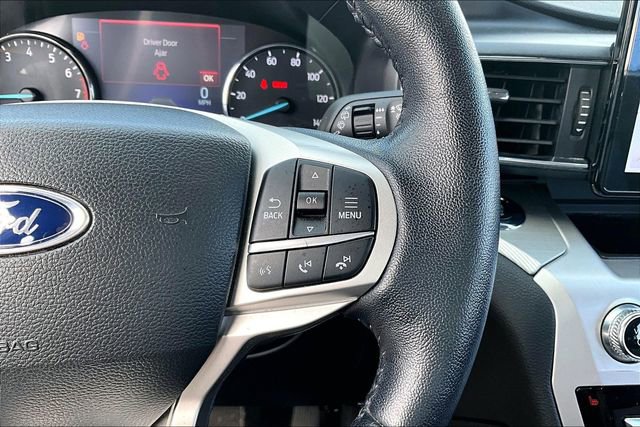 Used 2022 Ford Explorer XLT w/ Equipment Group 202A image 12