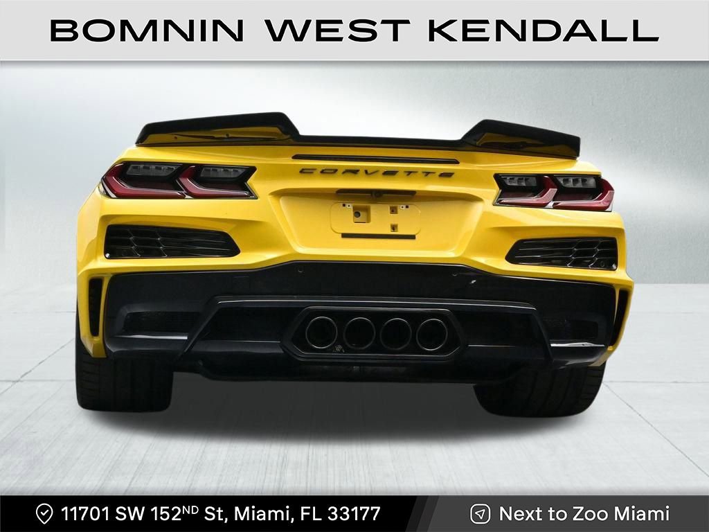 Used 2025 Chevrolet Corvette Z06 w/ Stealth Interior Trim Package image 23