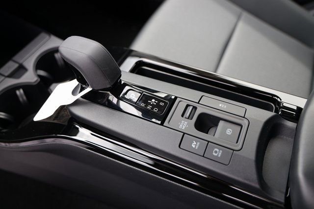 New 2026 Toyota Prius LE FWD image 22