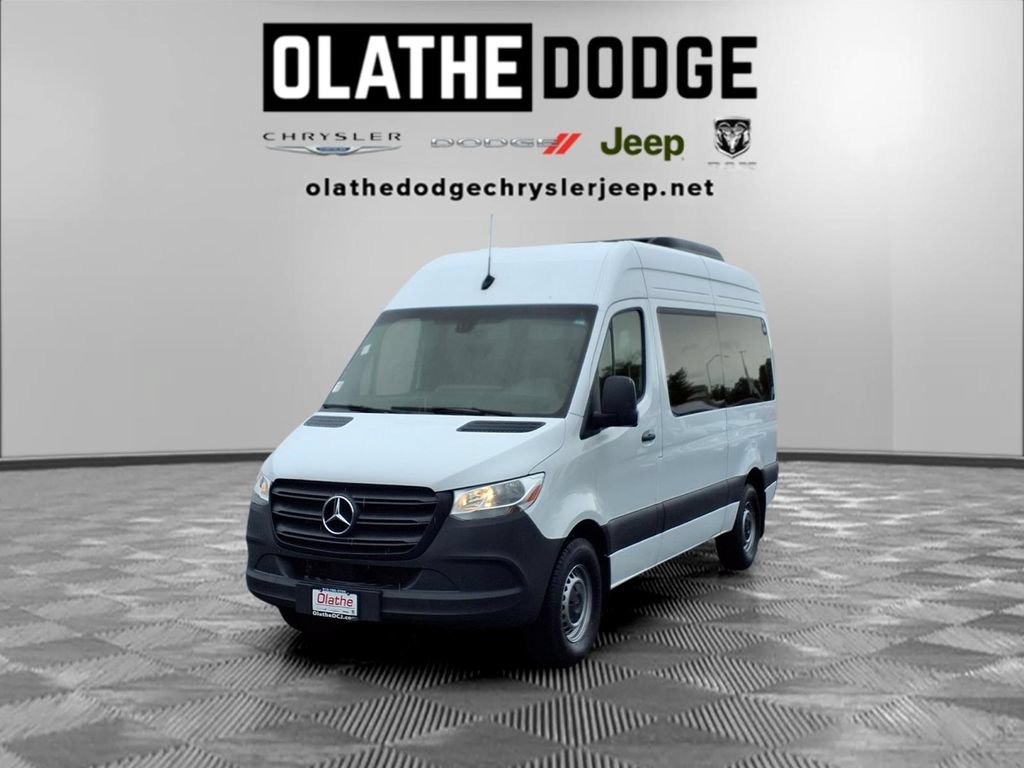 Used 2024 Mercedes-Benz Sprinter 2500 video 1