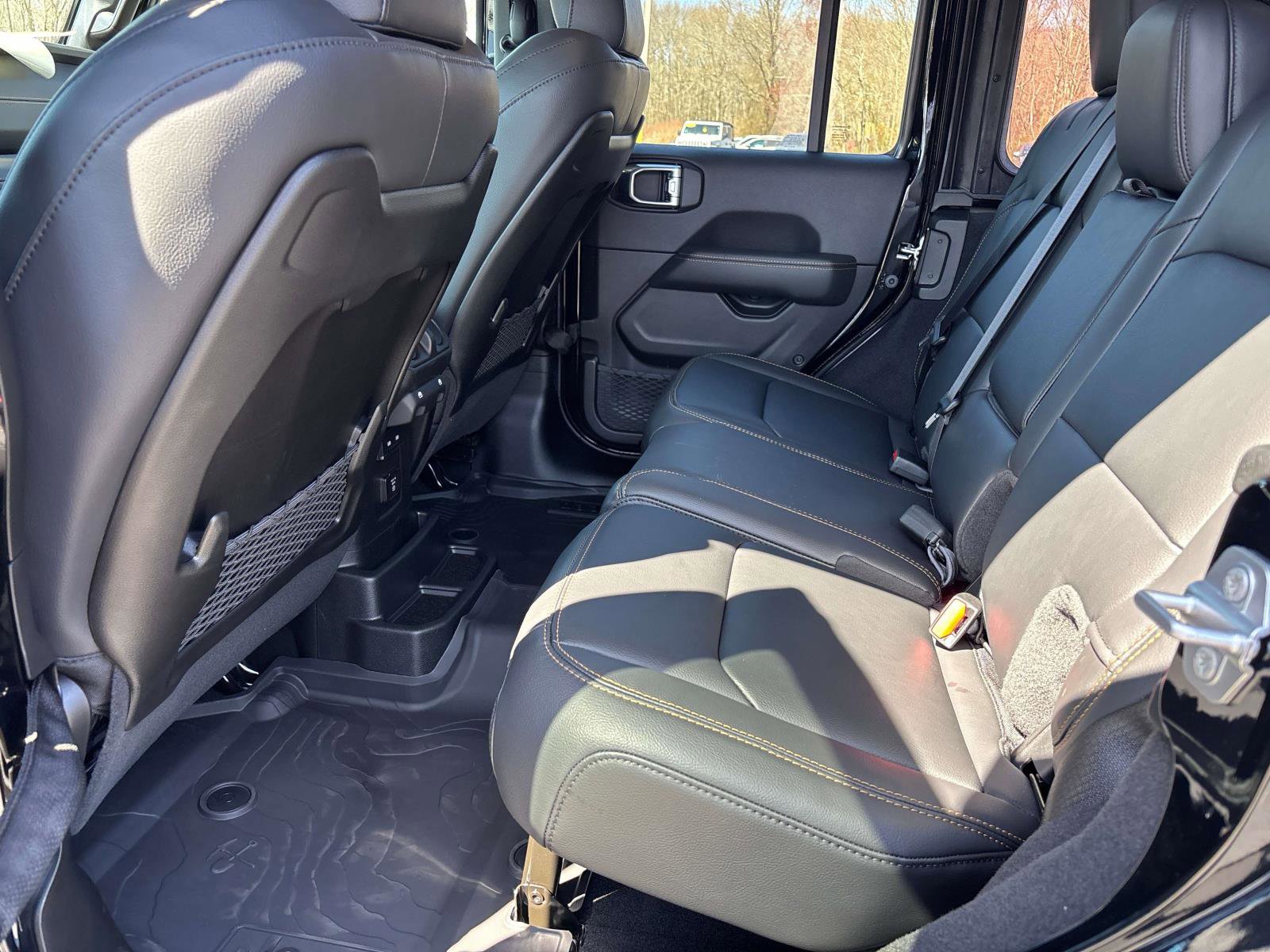 New 2025 Jeep Wrangler Unlimited Sahara w/ Safety Group image 6