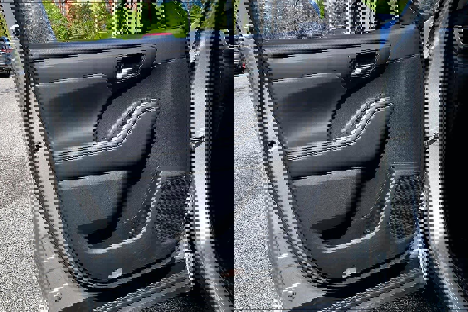 Used 2022 Toyota Highlander XLE image 22