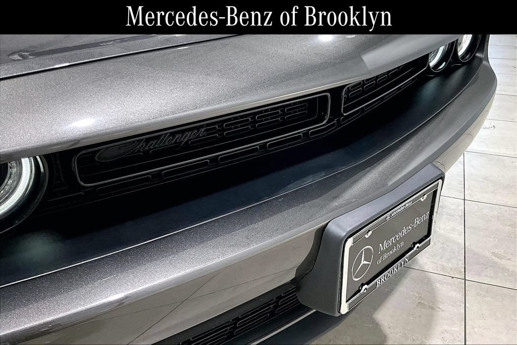 Used 2020 Dodge Challenger SXT w/ Blacktop Package RWD image 27