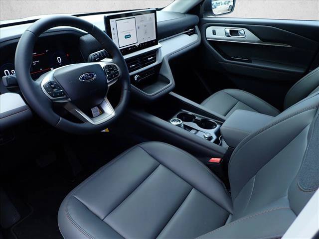 New 2026 Ford Explorer Active w/ Active Comfort Package AWD/4WD image 14